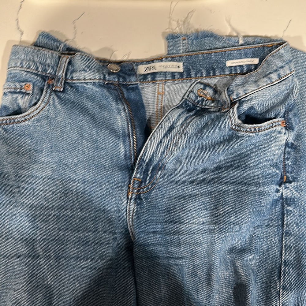 Zara 90 full length jeans size 6